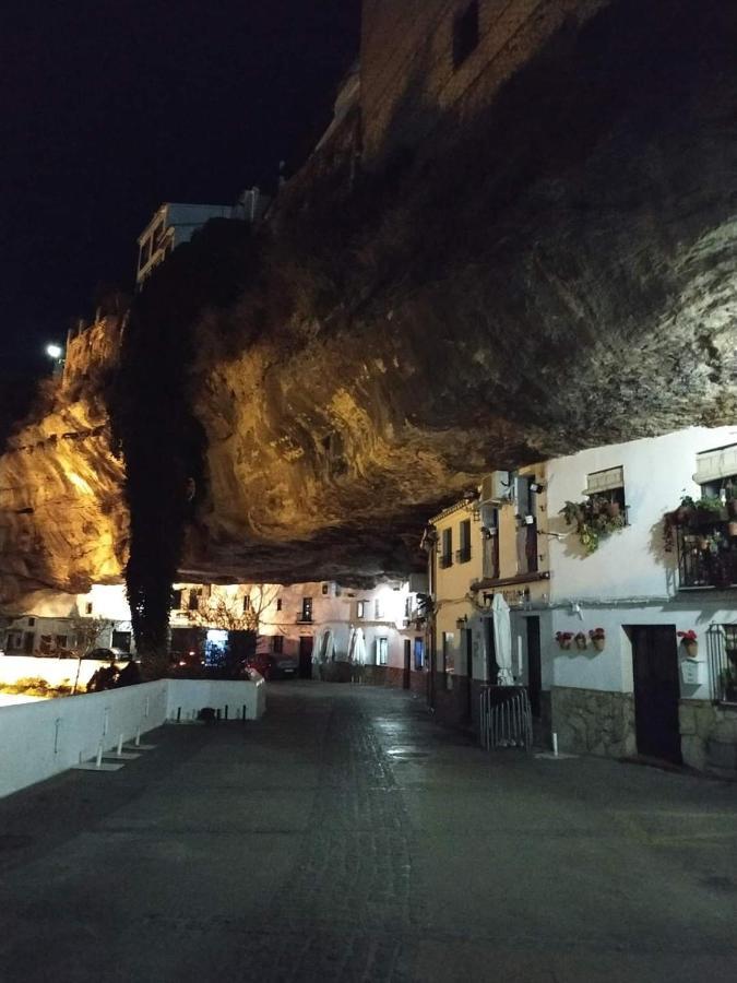 Apartamento Entrecaminos Setenil De Las Bodegas المظهر الخارجي الصورة